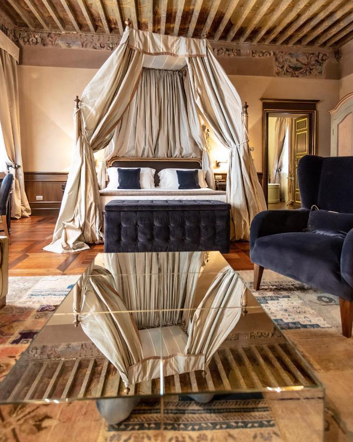 Hotel Palazzo Righini Fossano Esterno foto
