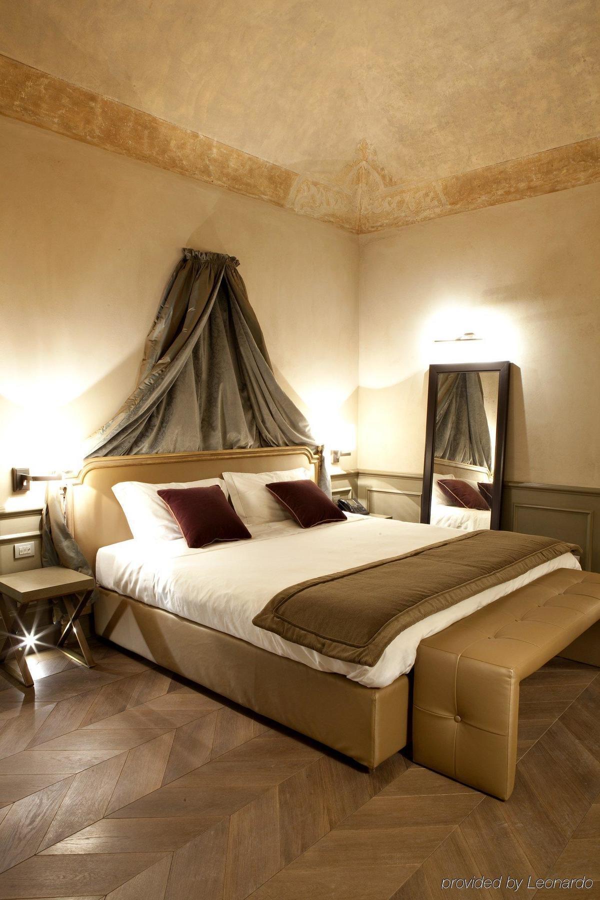 Hotel Palazzo Righini Fossano Camera foto