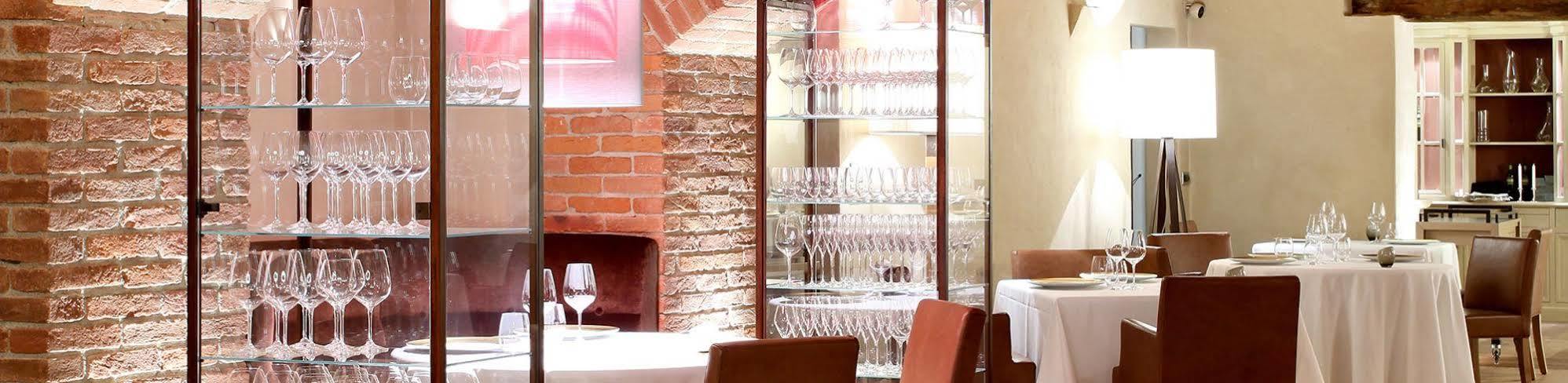 Hotel Palazzo Righini Fossano Esterno foto